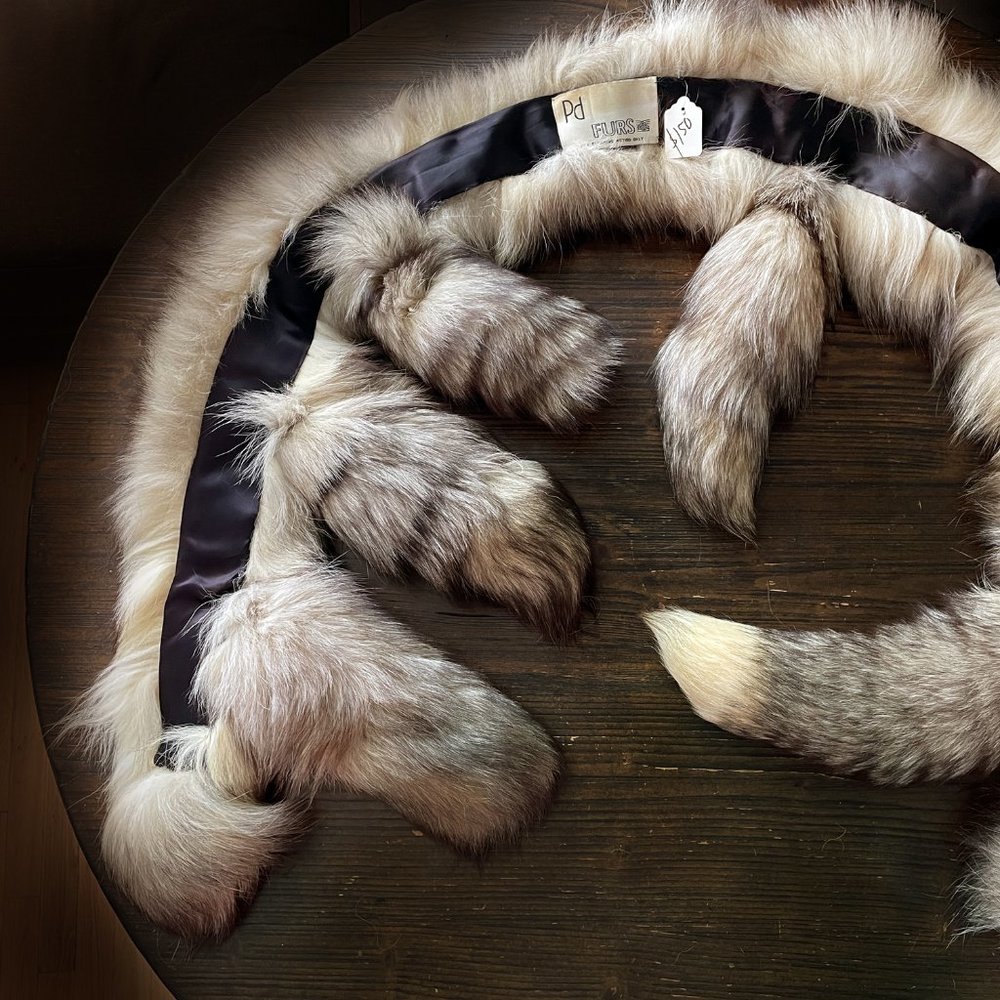 Vintage fur collar or scarf, unusual design. PD furs. Natural / real fur - Picture 3 of 7